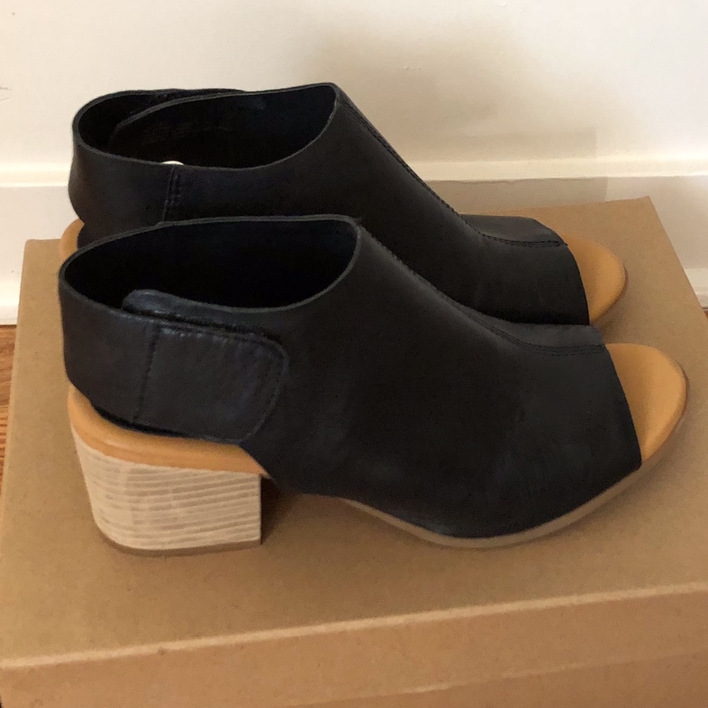 Kork-Ease Cayleigh Open-Toed Mule, Size 7